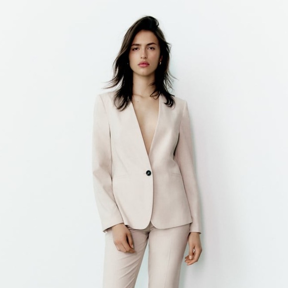 Zara Beige Blazer - Picture 1 of 16